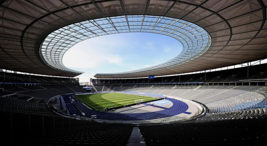 ฟุตบอลยูโร 2024 รอบชิงชนะเลิศจะจัดขึ้นเมื่อใดและที่ใด